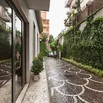 B&B Home Vatican City